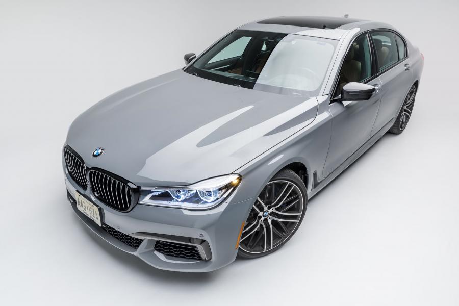  BMW 750i xDrive M Sport (G11) 2016 года  (NA) (фото 8 из 47)